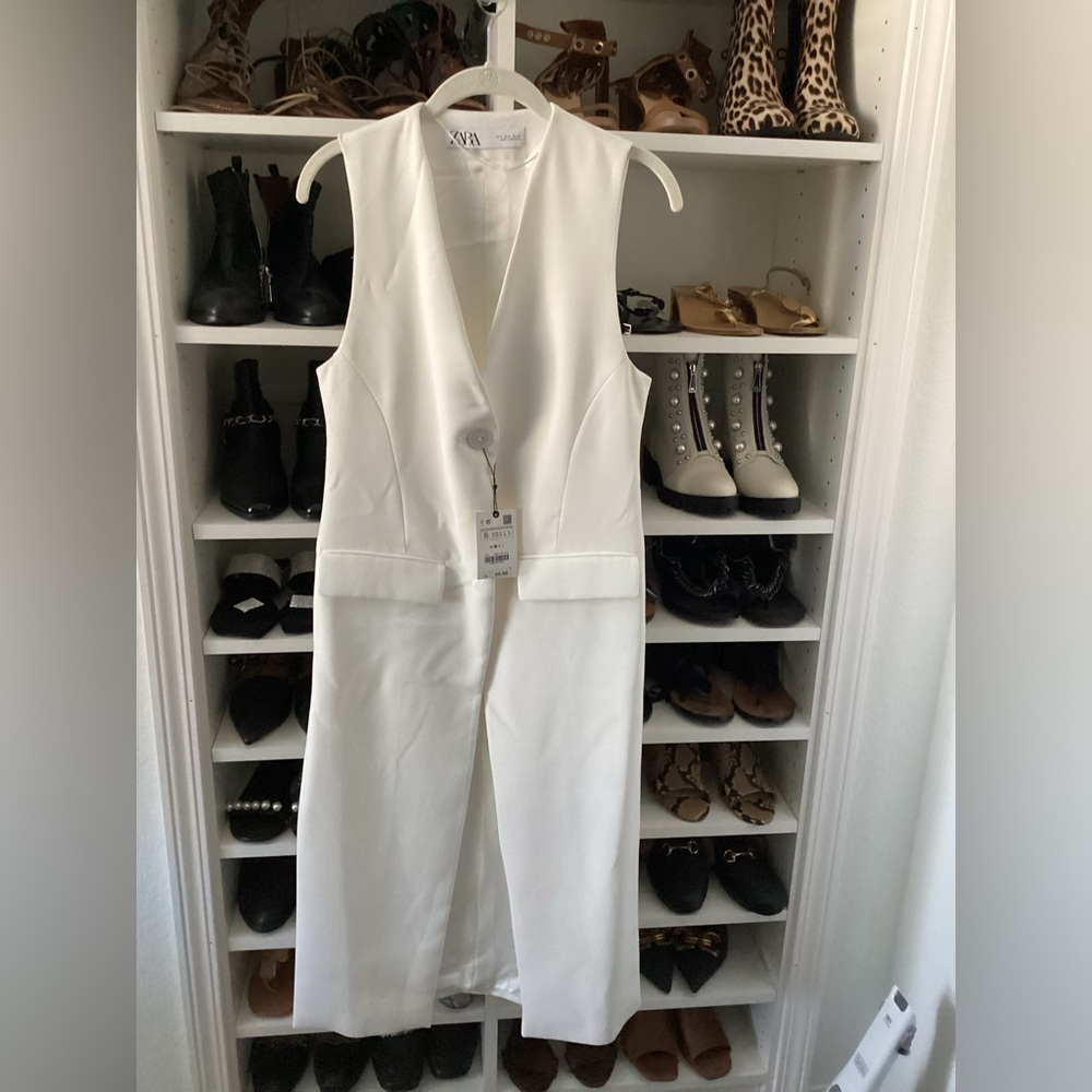Zara long sleeveless vest